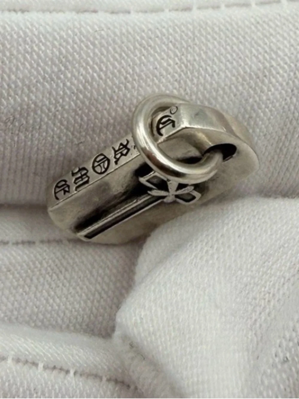Chrome Hearts vintage style